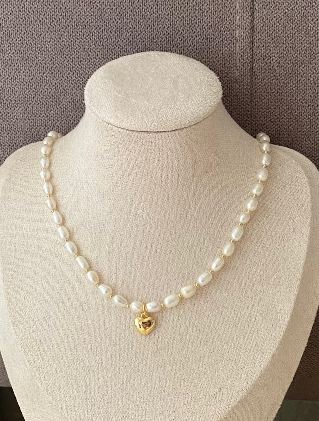 Heart Pendant Pearl Necklace