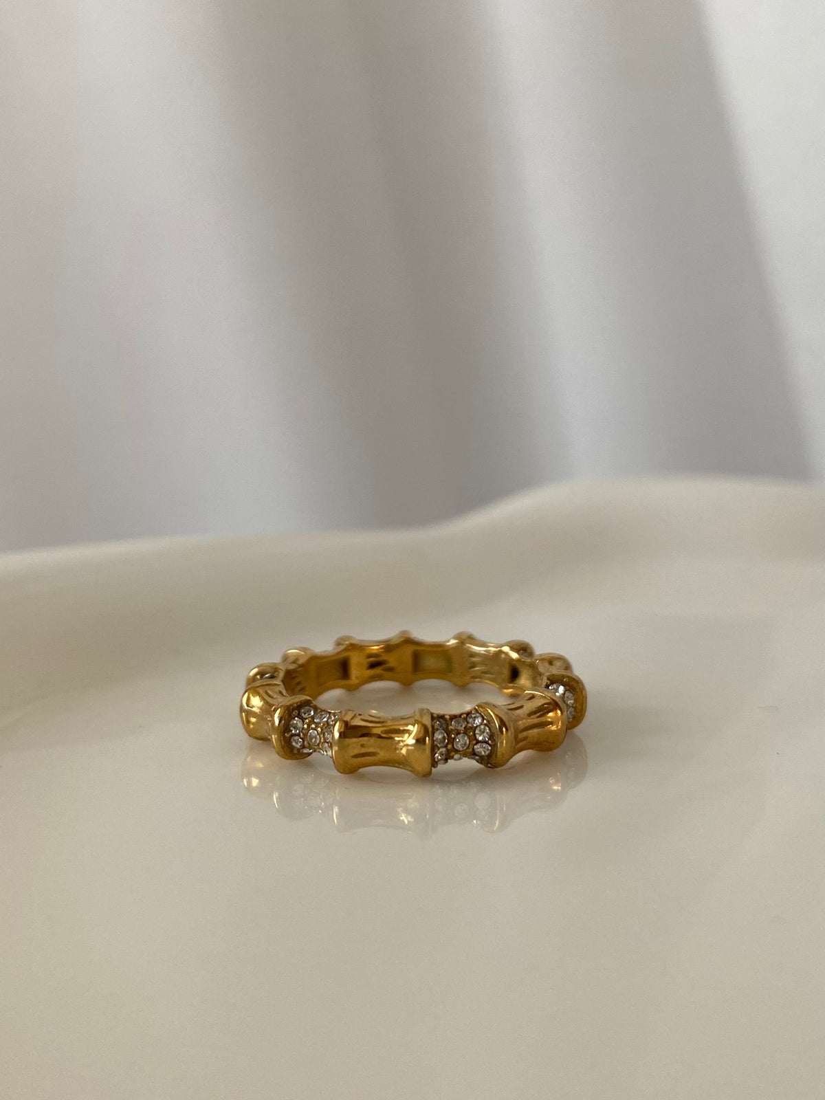 Dia Ring